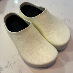 Birkenstock Super Birki clogs 39/US women’s 8.5 white